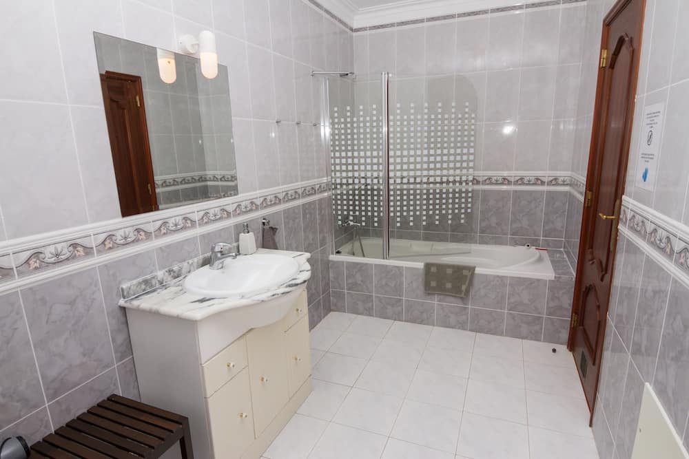 One of the ensuite bathrooms